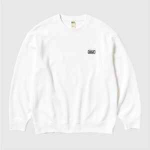 Uniqlo PEANUTS Graphic White Crewneck Sweater